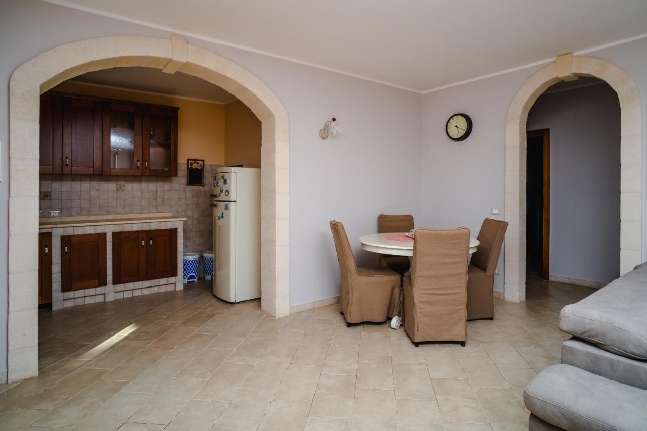 Holiday Gli Archi Фазано Екстериор снимка